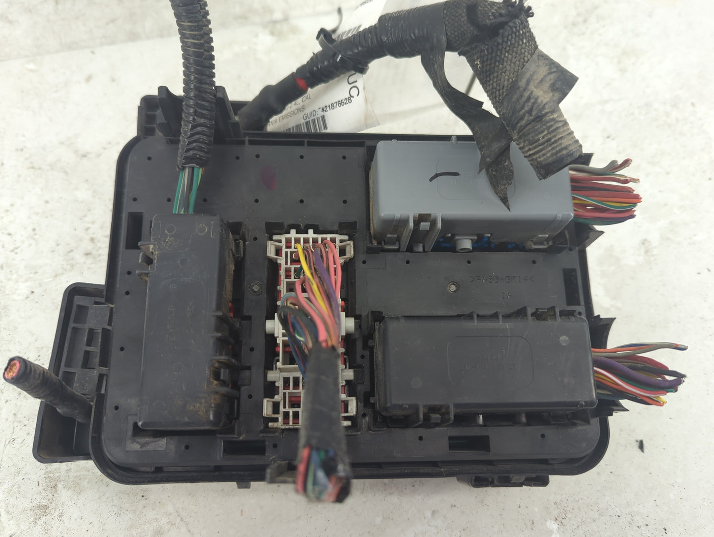 2013-2015 Chevrolet Equinox Fusebox Fuse Box Panel Relay Module P/N:PA66-GF14 Fits Fits 2013 2014 2015 OEM Used Auto Parts -