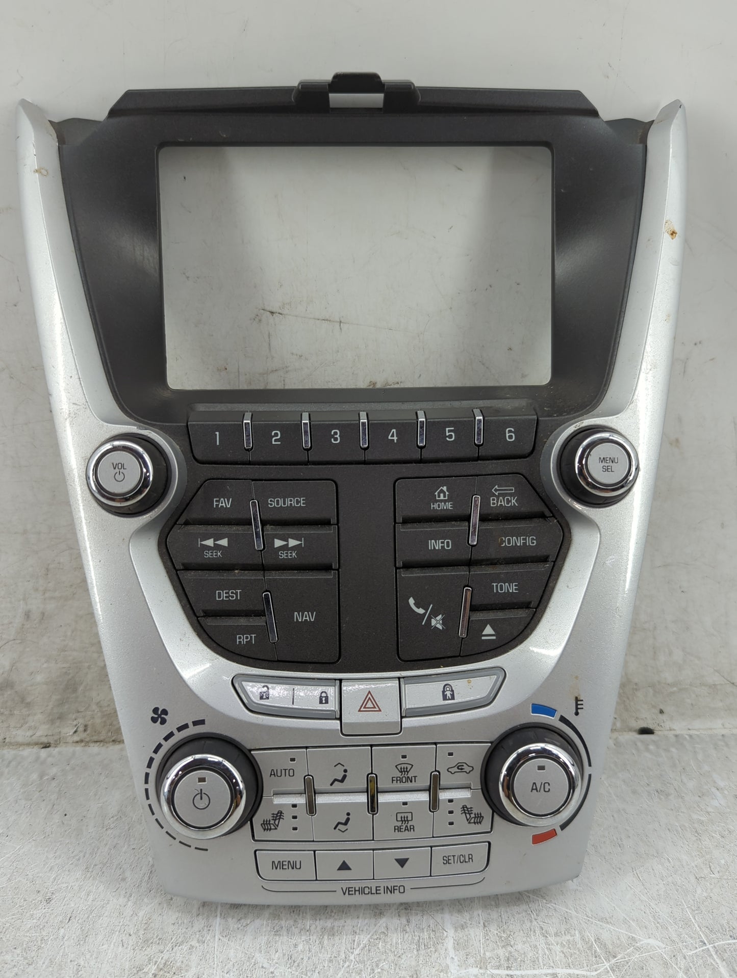 2012-2015 Chevrolet Equinox Radio Control Panel Silver - Oemusedautoparts1.com