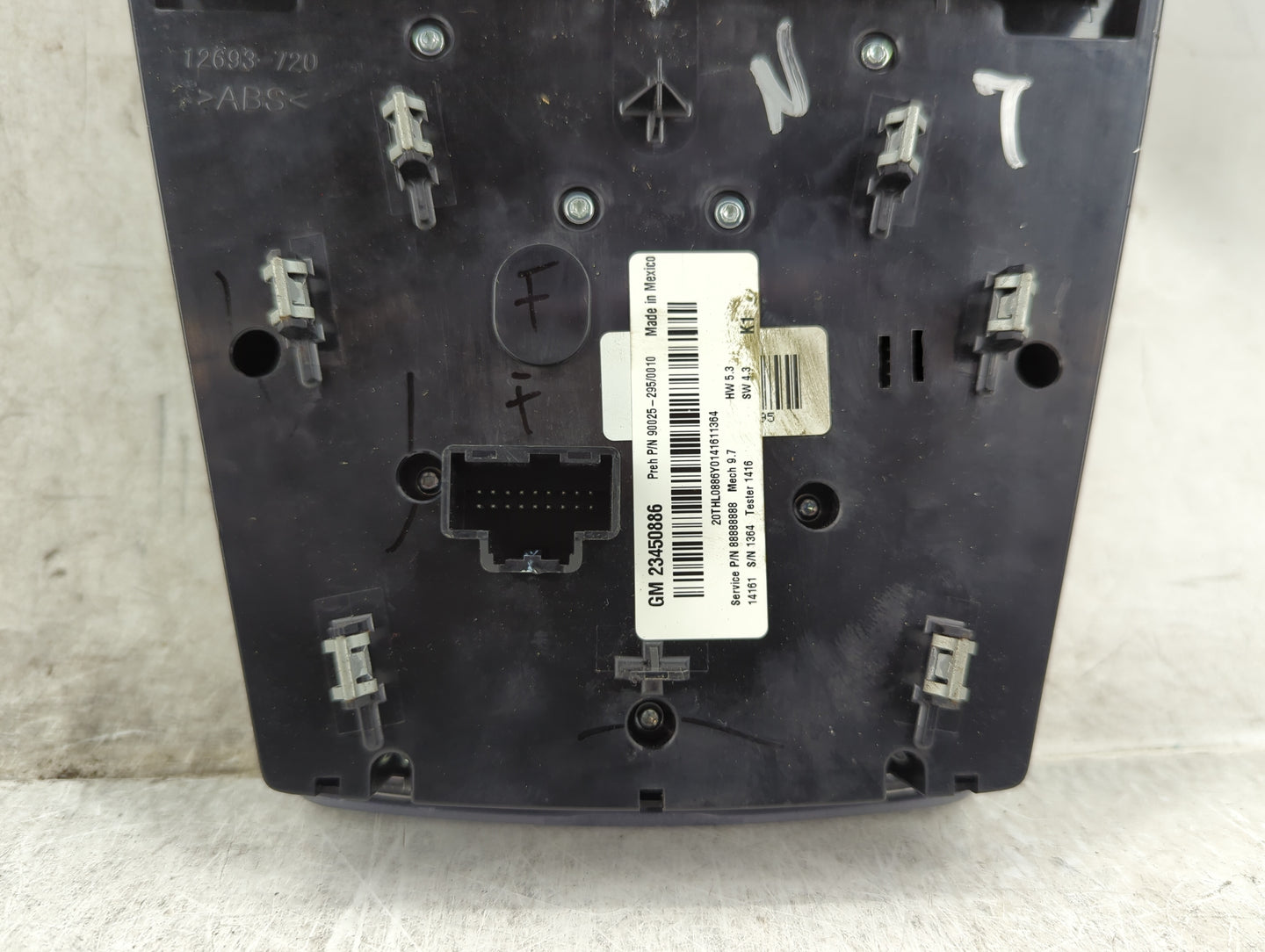2012-2015 Chevrolet Equinox Radio Control Panel - Oemusedautoparts1.com
