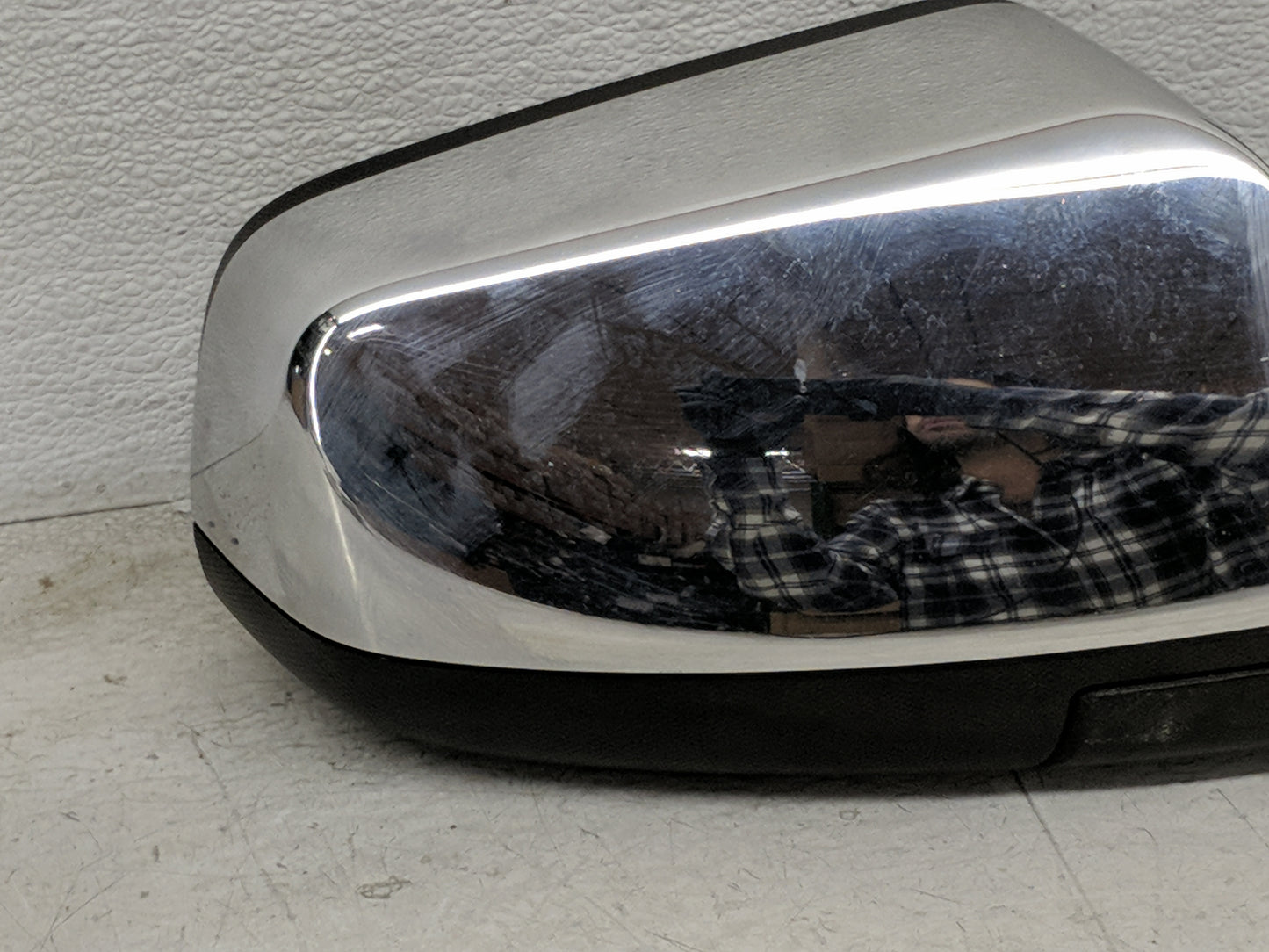 2014 Chevrolet Equinox Passenger Side View Mirror - Right Door Mirror OEM Used - Oemusedautoparts1.com
