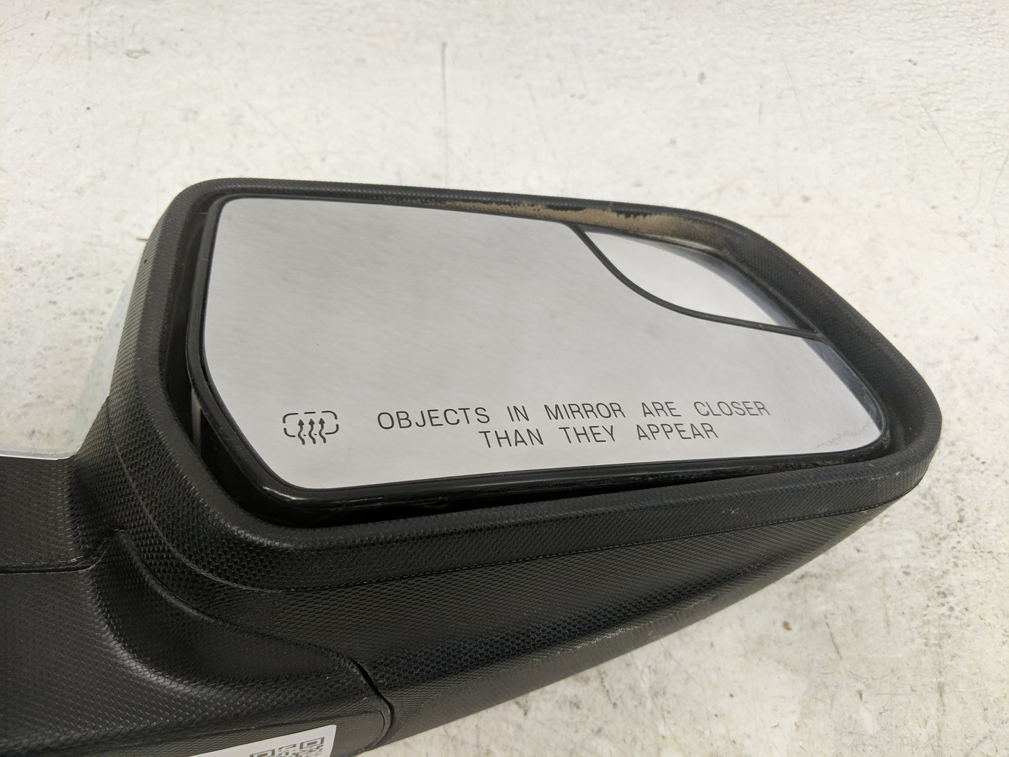 2014 Chevrolet Equinox Passenger Side View Mirror - Right Door Mirror OEM Used - Oemusedautoparts1.com