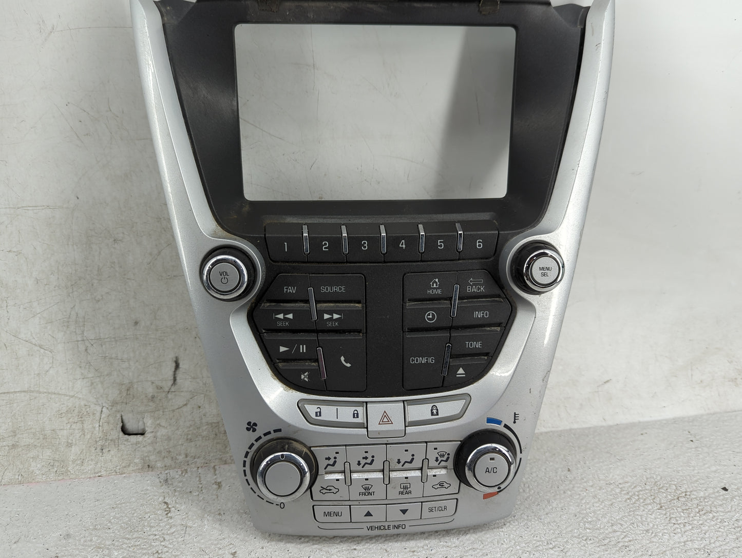 2012-2015 Chevrolet Equinox Radio Control Panel - Oemusedautoparts1.com