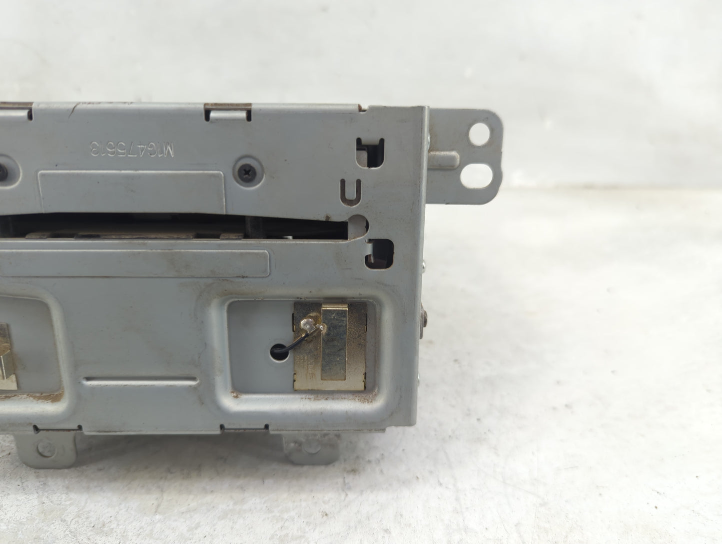 2014 Chevrolet Equinox Radio AM FM Cd Player Receiver Replacement P/N:23206821 GA-130-COLR-NS, ACJ-GA-130-COLR Fits OEM Used