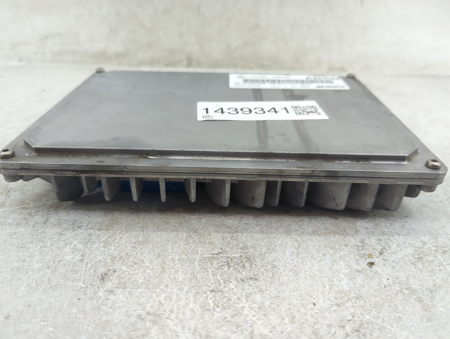 2013-2016 Chevrolet Equinox PCM Engine Control Computer ECU ECM PCU OEM P/N:12666658 12653998 Fits Fits 2013 2014 2015 2016 