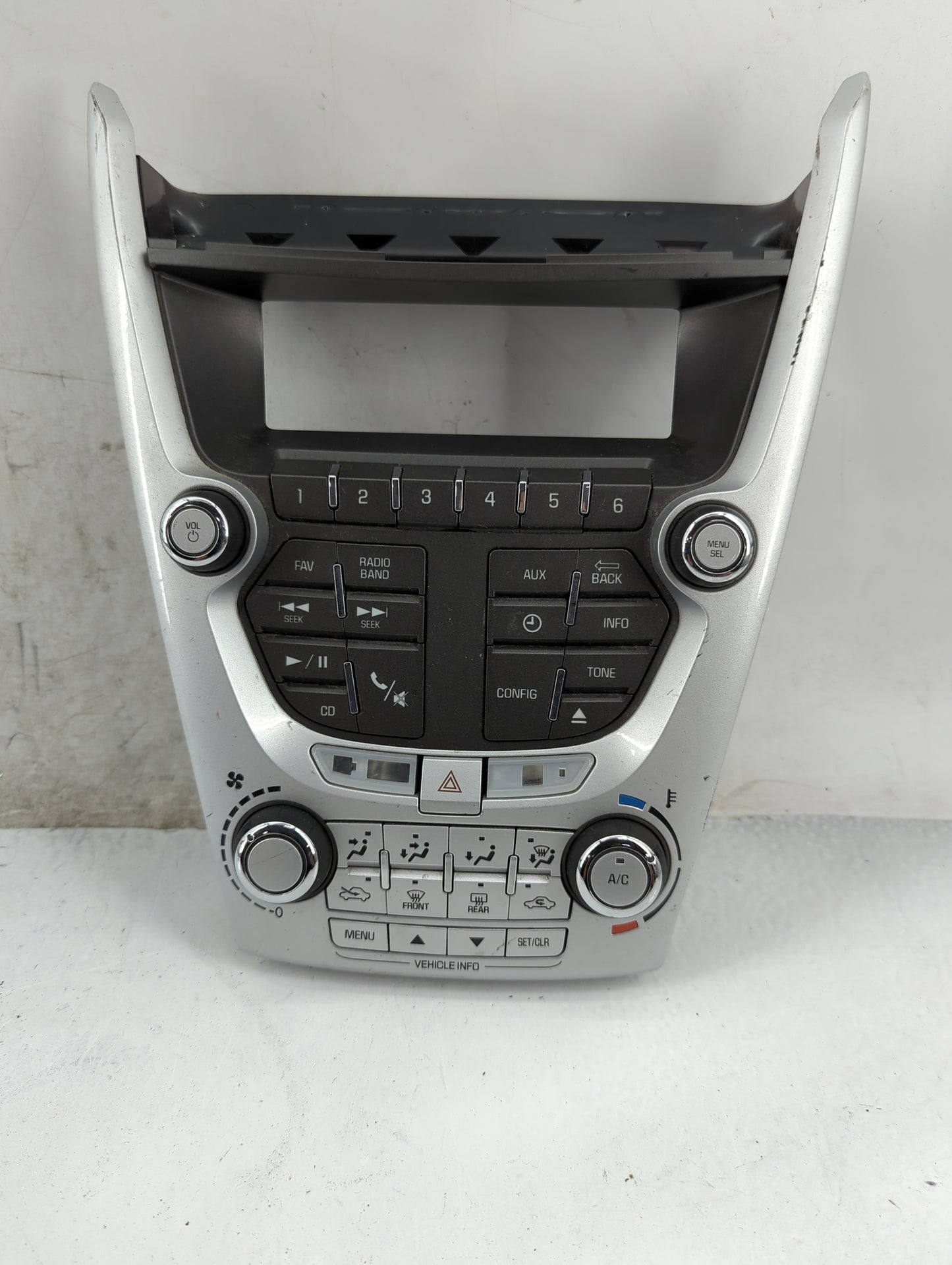 2012-2015 Chevrolet Equinox Radio Control Panel - Oemusedautoparts1.com