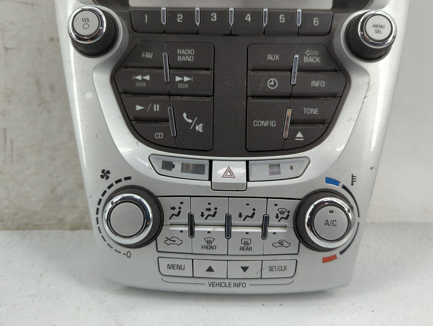 2012-2015 Chevrolet Equinox Radio Control Panel - Oemusedautoparts1.com