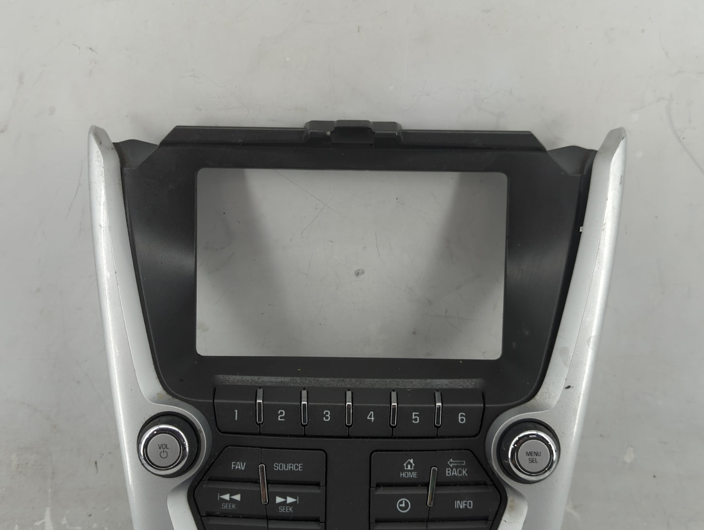 2012-2015 Chevrolet Equinox Radio Control Panel - Oemusedautoparts1.com