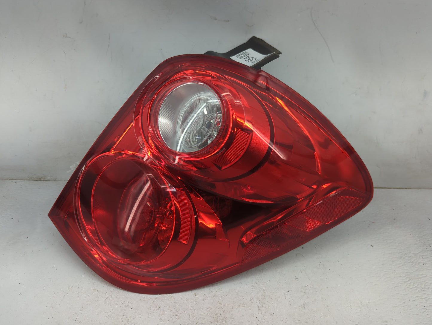 2010-2015 Chevrolet Equinox Tail Light Assembly Passenger Right OEM P/N:P7894 Fits Fits 2010 2011 2012 2013 2014 2015 OEM Us