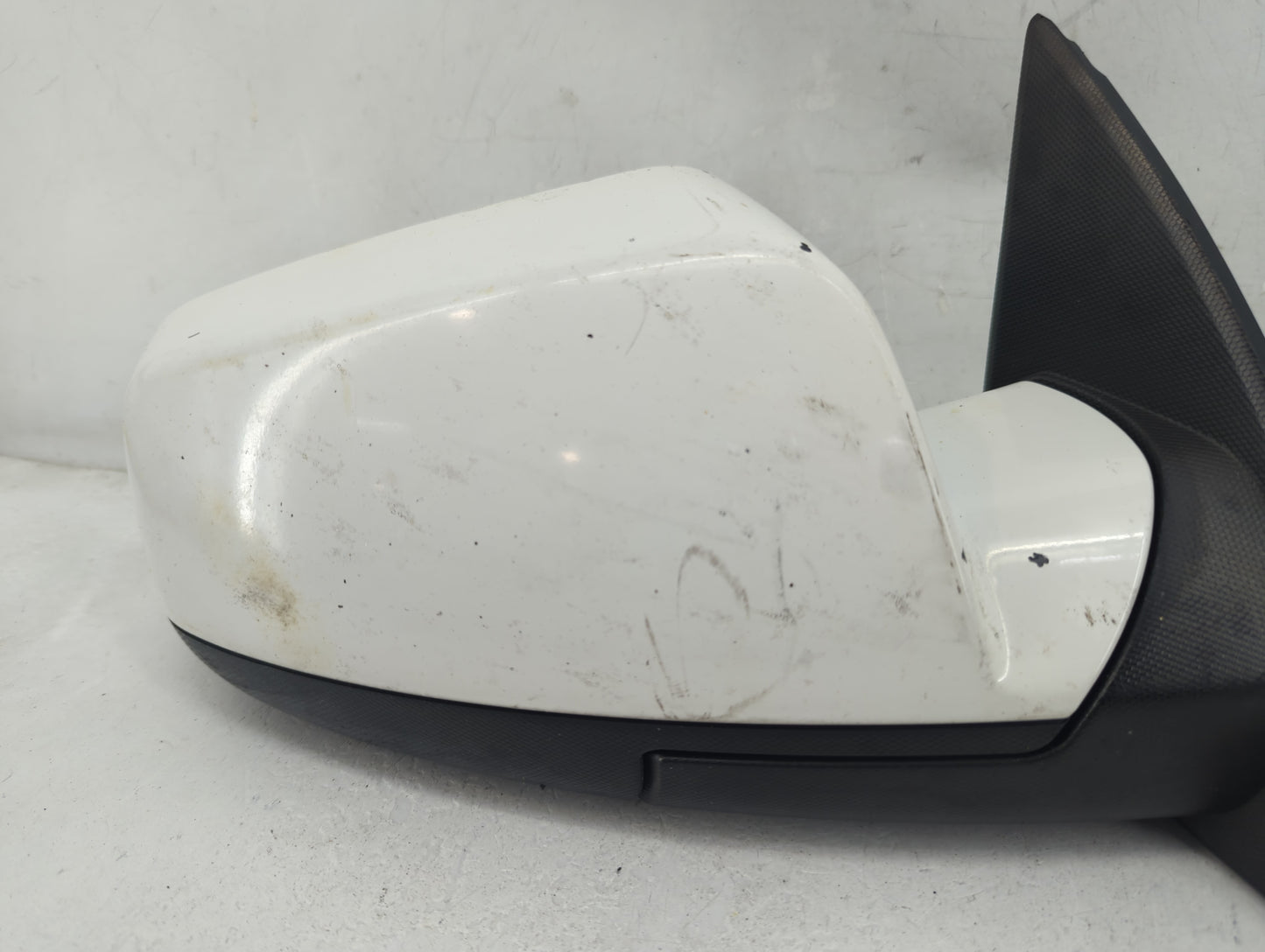 2011-2014 Chevrolet Equinox Passenger Side View Mirror - Right Door Mirror OEM Used - Oemusedautoparts1.com