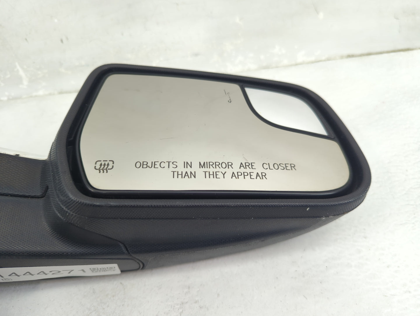 2011-2014 Chevrolet Equinox Passenger Side View Mirror - Right Door Mirror OEM Used - Oemusedautoparts1.com