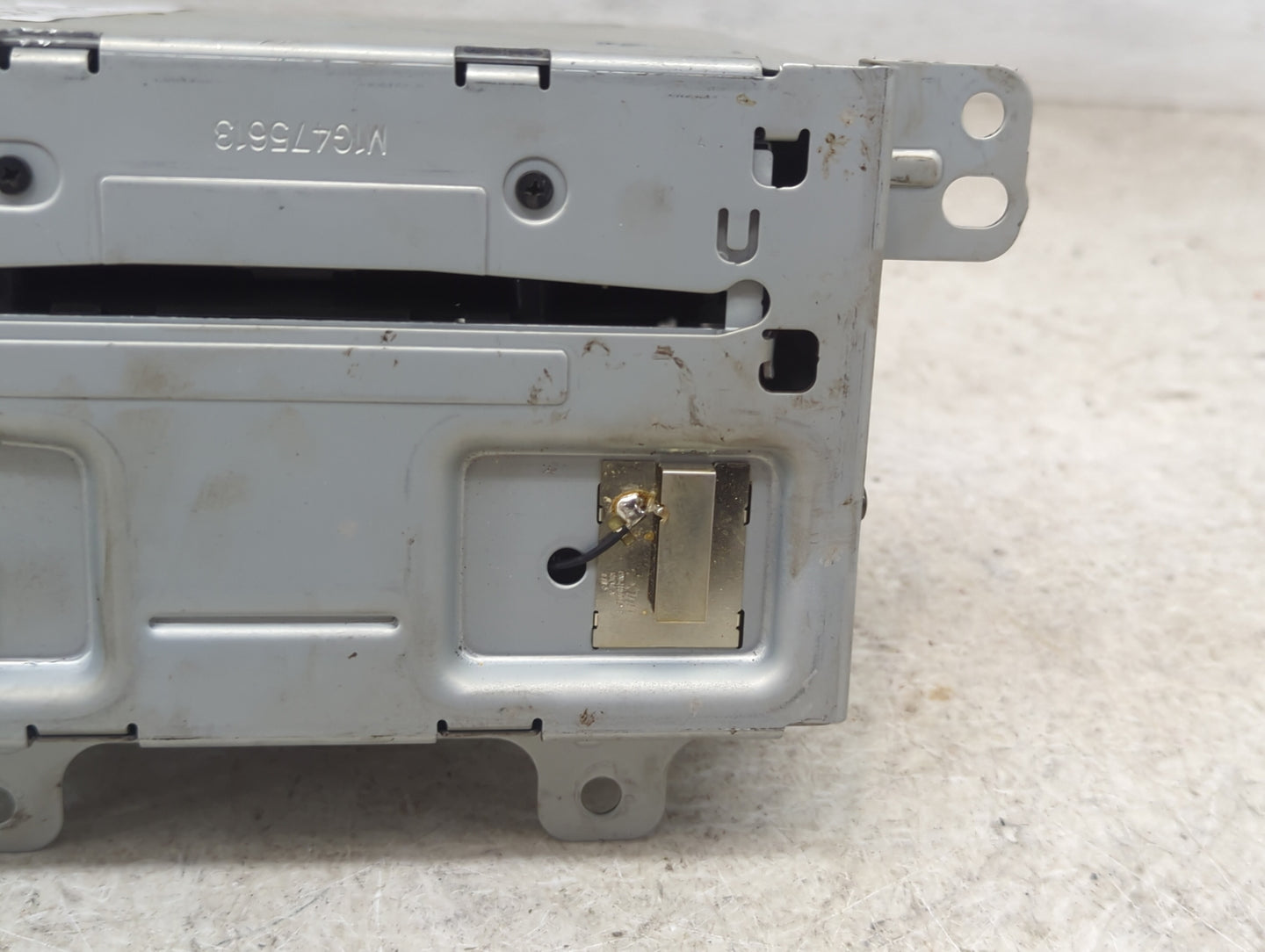 2014 Chevrolet Equinox Radio AM FM Cd Player Receiver Replacement P/N:23206821 GA-130-COLR-NS, ACJ-GA-130-COLR Fits OEM Used