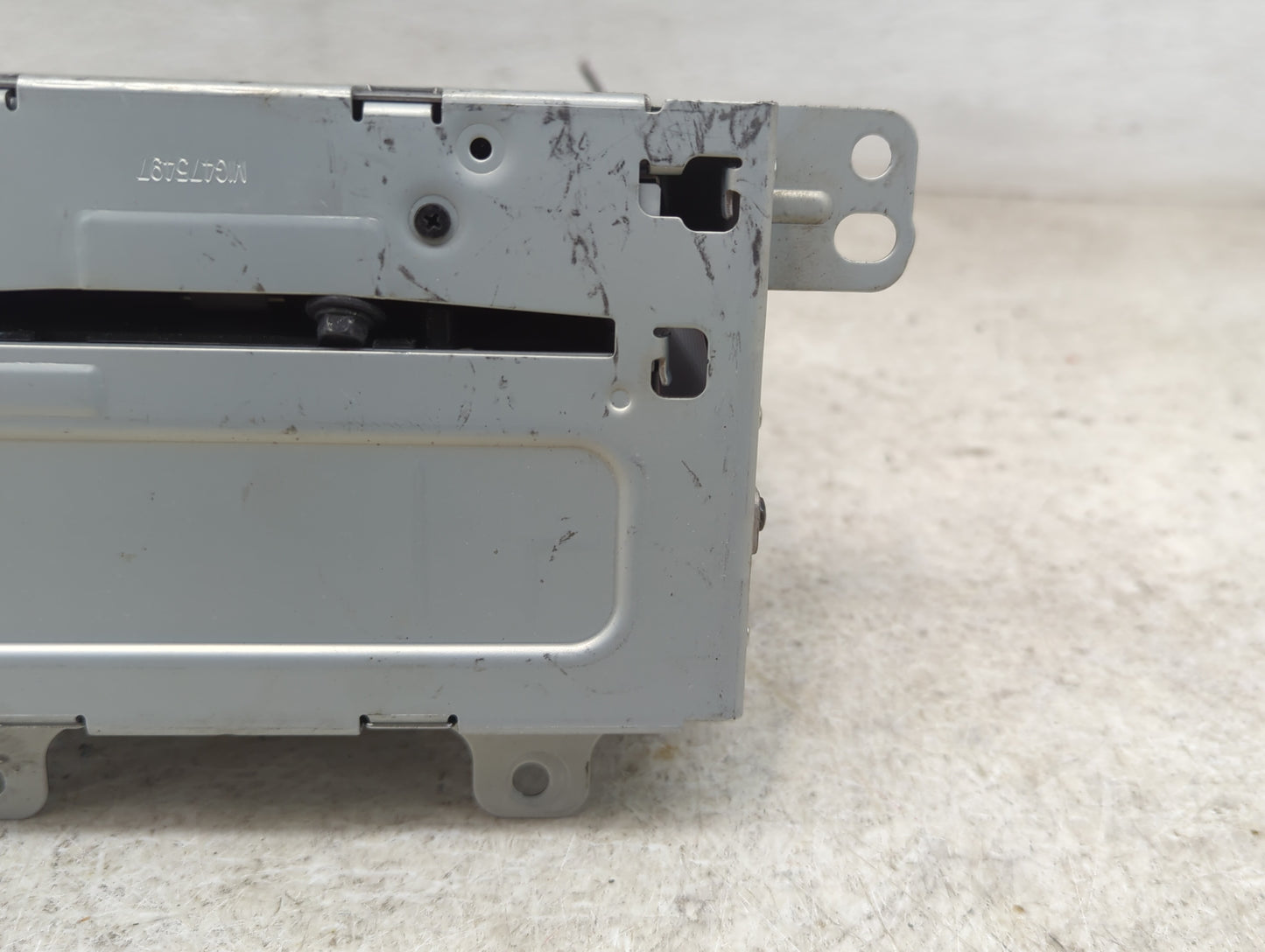 2013-2015 Chevrolet Equinox Radio AM FM Cd Player Receiver Replacement P/N:22976137 Fits Fits 2013 2014 2015 2016 OEM Used A