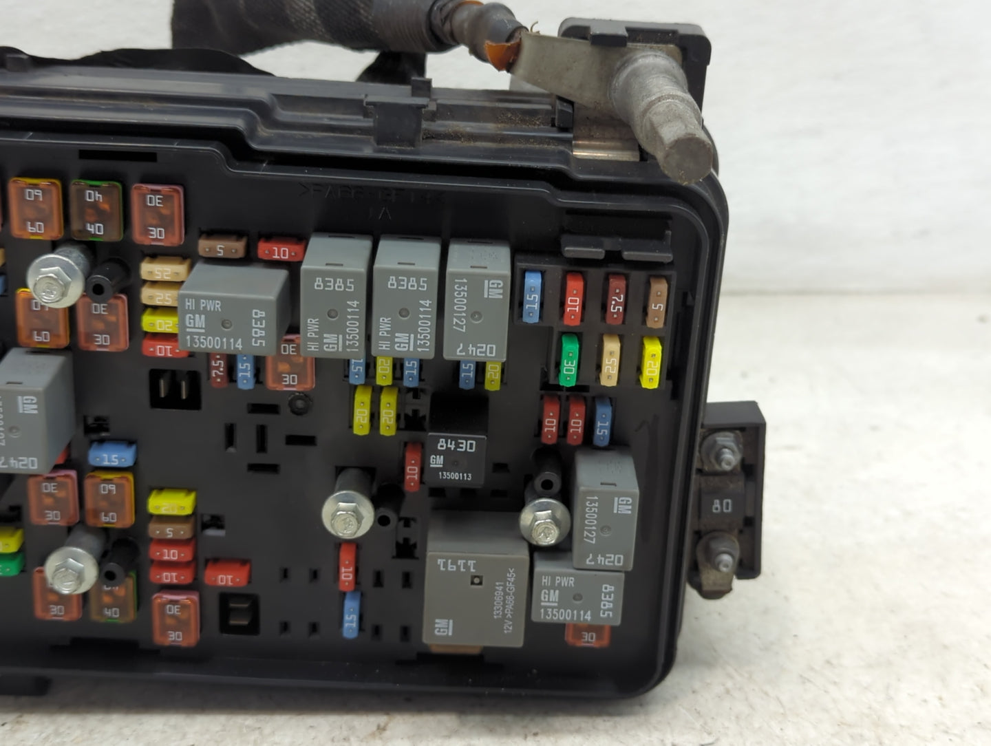 2013-2016 Chevrolet Equinox Fusebox Fuse Box Panel Relay Module P/N:22929763 Fits Fits 2013 2014 2015 2016 OEM Used Auto Par