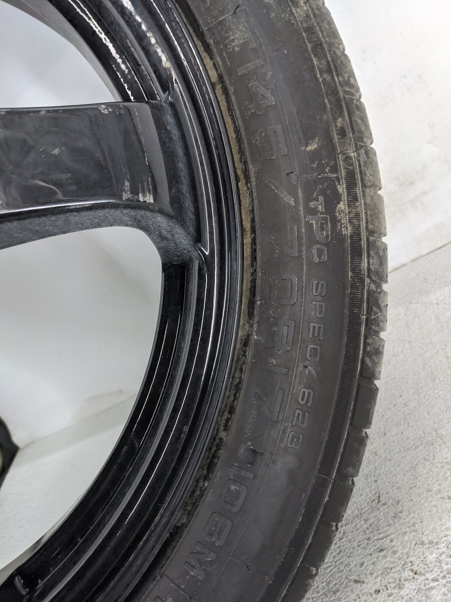 2014-2014 Chevrolet Equinox Spare Donut Tire Wheel Rim Oem 1455304 - Oemusedautoparts1.com