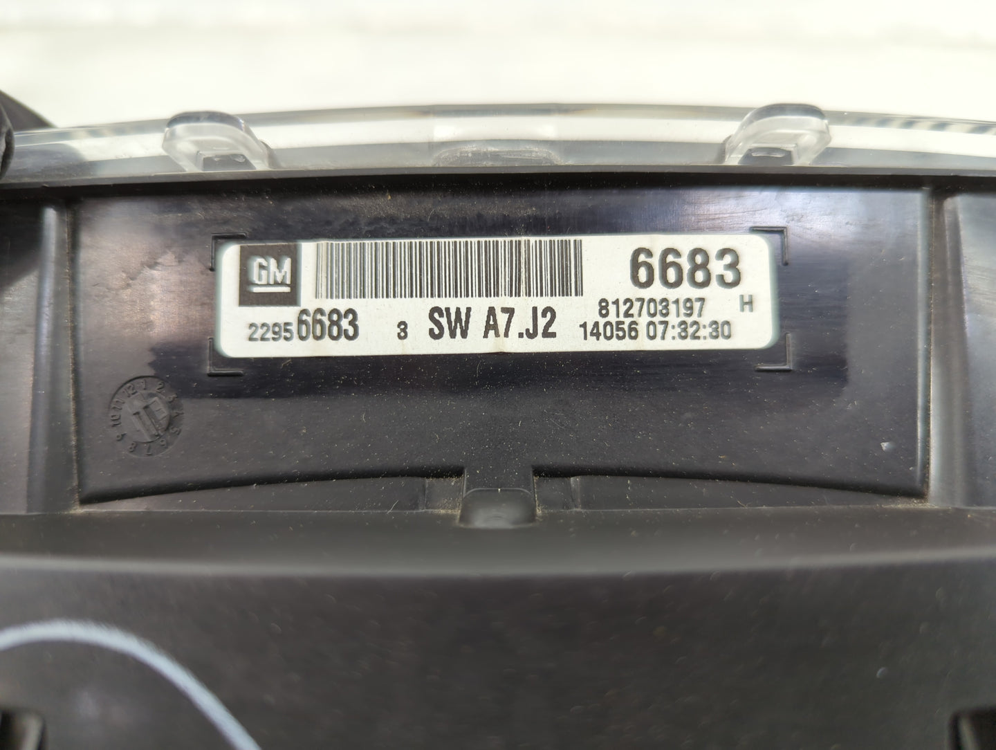 2013-2016 Chevrolet Equinox Instrument Cluster Speedometer Gauges P/N:22956683 Miles: Fits Fits 2013 2014 2015 2016 OEM Used