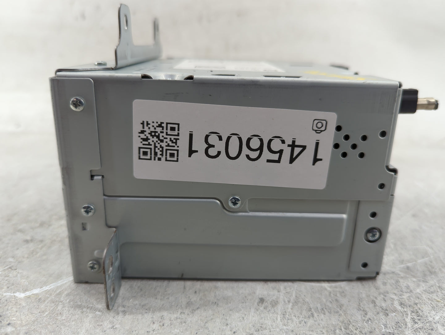 2012-2015 Chevrolet Equinox Radio AM FM Cd Player Receiver Replacement P/N:22976364 Fits Fits 2012 2013 2014 2015 OEM Used A