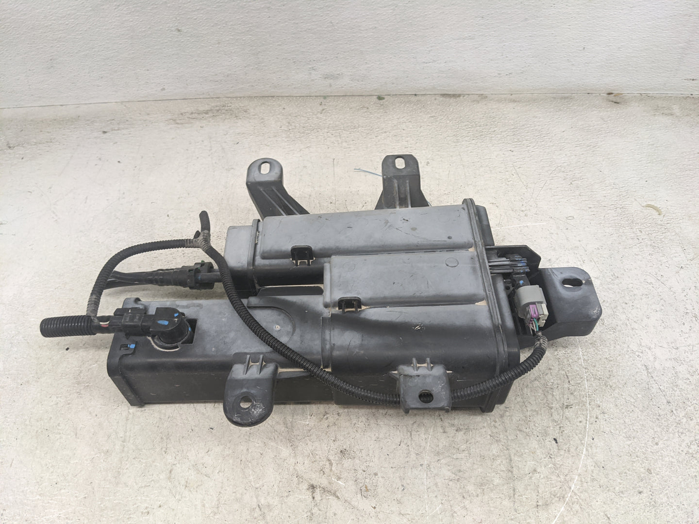 2014 Chevrolet Equinox Fuel Vapor Charcoal Canister - Oemusedautoparts1.com