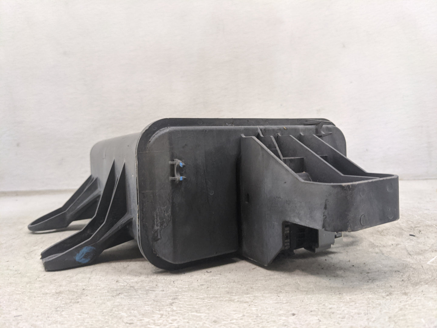 2014 Chevrolet Equinox Fuel Vapor Charcoal Canister - Oemusedautoparts1.com