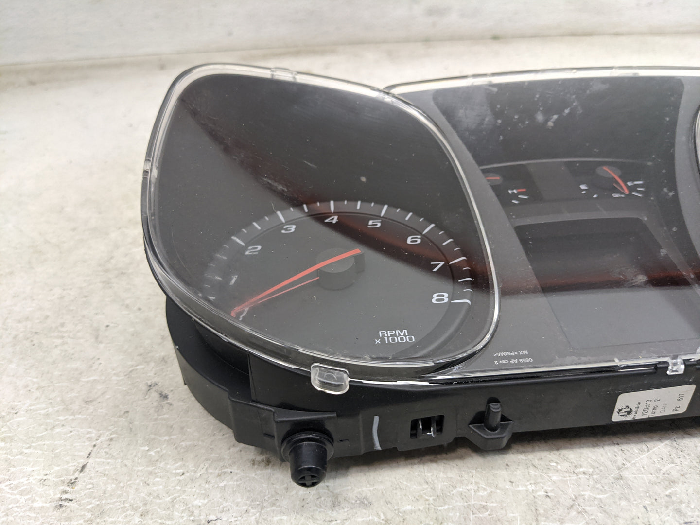 2013-2017 Chevrolet Equinox Instrument Cluster Speedometer Gauges P/N:22956682 8127031397 Miles:128K Fits OEM Used Auto Part