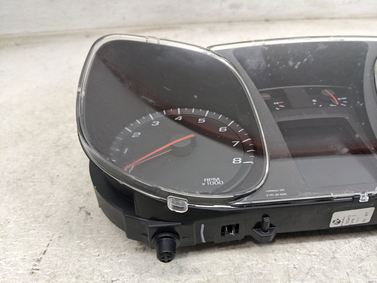 2013-2017 Chevrolet Equinox Instrument Cluster Speedometer Gauges P/N:22956682 8127031397 Miles:128K Fits OEM Used Auto Part