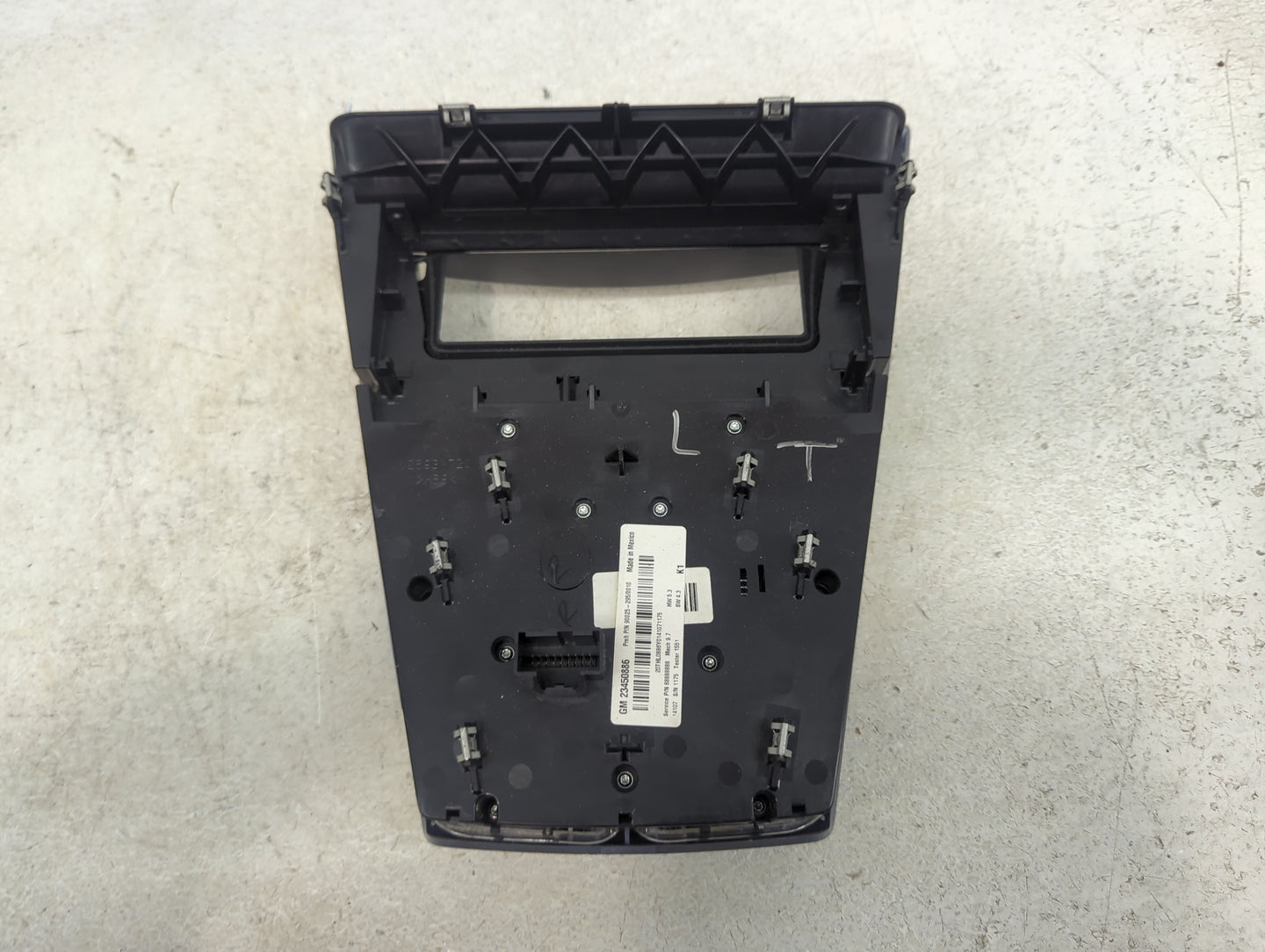 2012-2015 Chevrolet Equinox Radio Control Panel 1468145 - Oemusedautoparts1.com