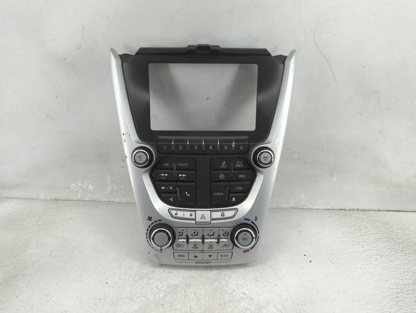 2015 Chevrolet Equinox Radio AM FM Cd Player Receiver Replacement P/N:23450883 90025-511/0004, 88888888 Fits Fits 2014 2016 
