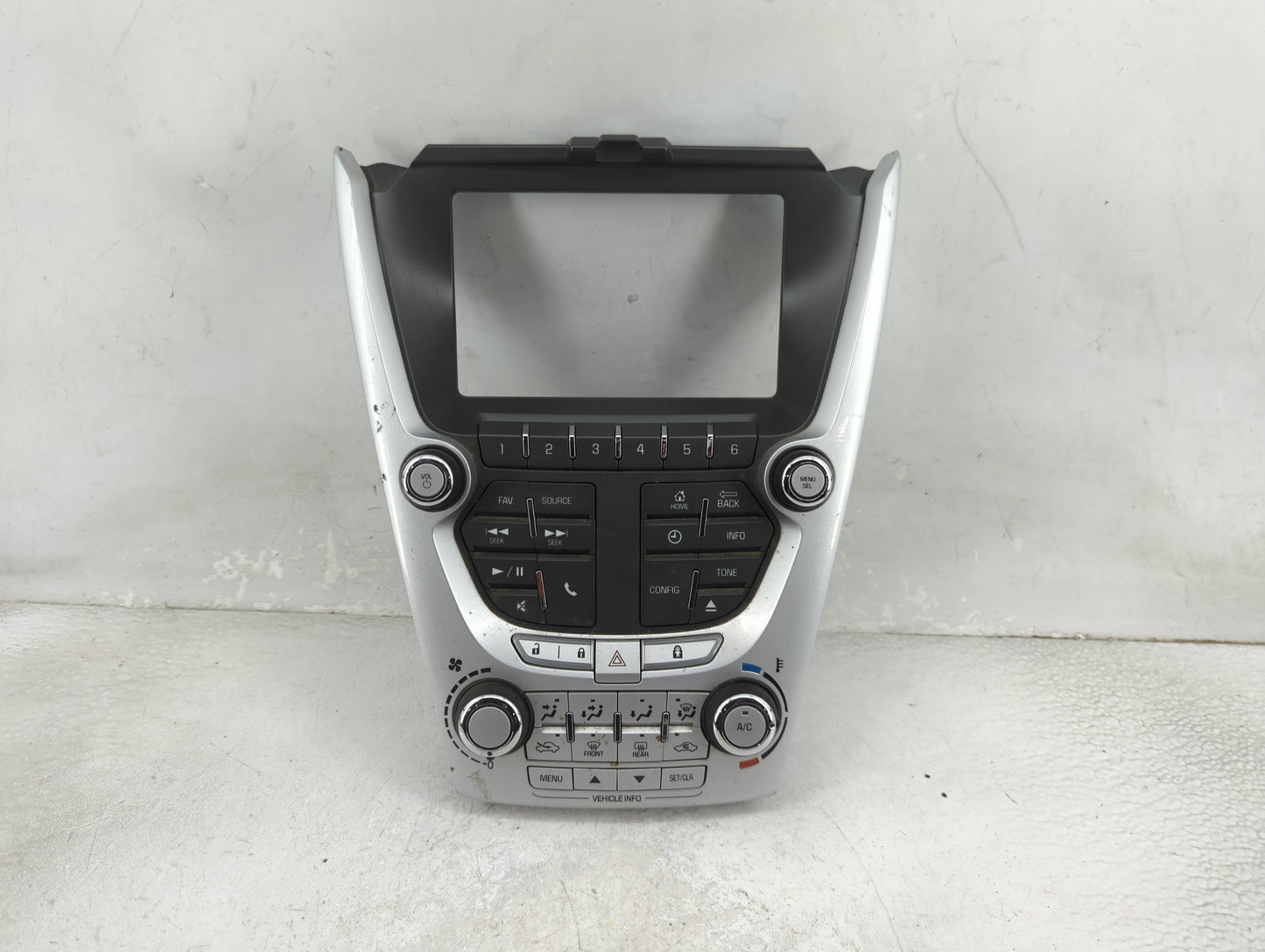 2015 Chevrolet Equinox Radio AM FM Cd Player Receiver Replacement P/N:23450883 90025-511/0004, 88888888 Fits Fits 2014 2016 