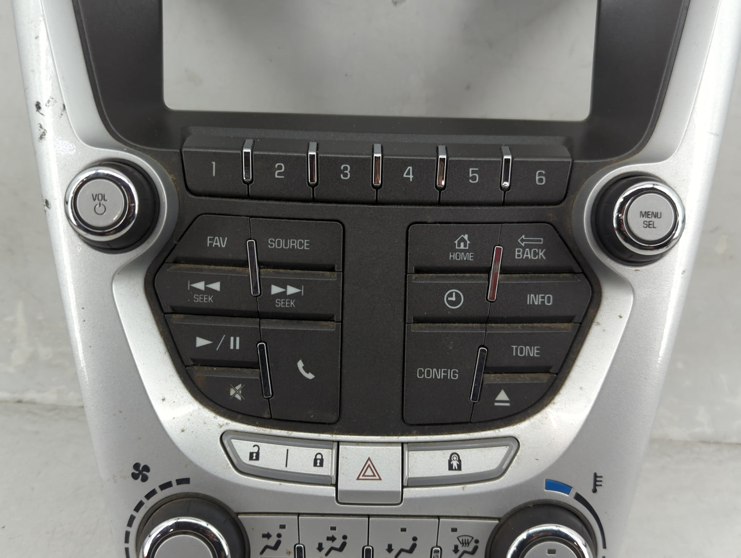 2015 Chevrolet Equinox Radio AM FM Cd Player Receiver Replacement P/N:23450883 90025-511/0004, 88888888 Fits Fits 2014 2016 