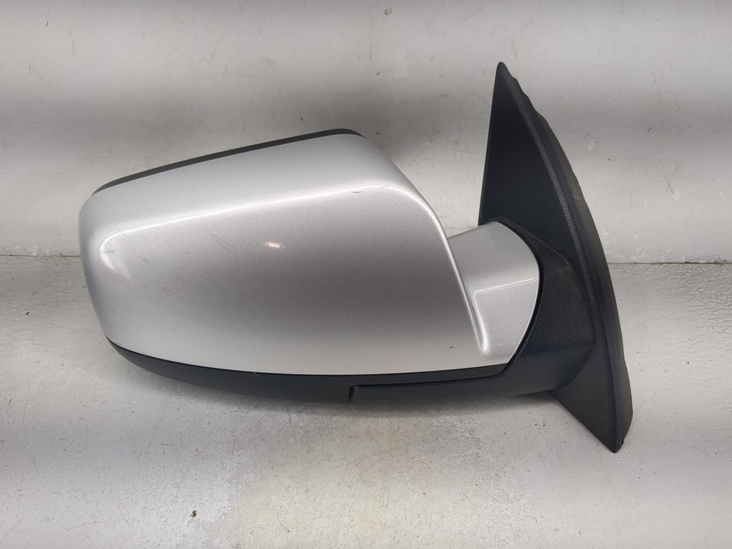 2011-2014 Chevrolet Equinox Passenger Side View Mirror - Right Door Mirror OEM Used - Oemusedautoparts1.com