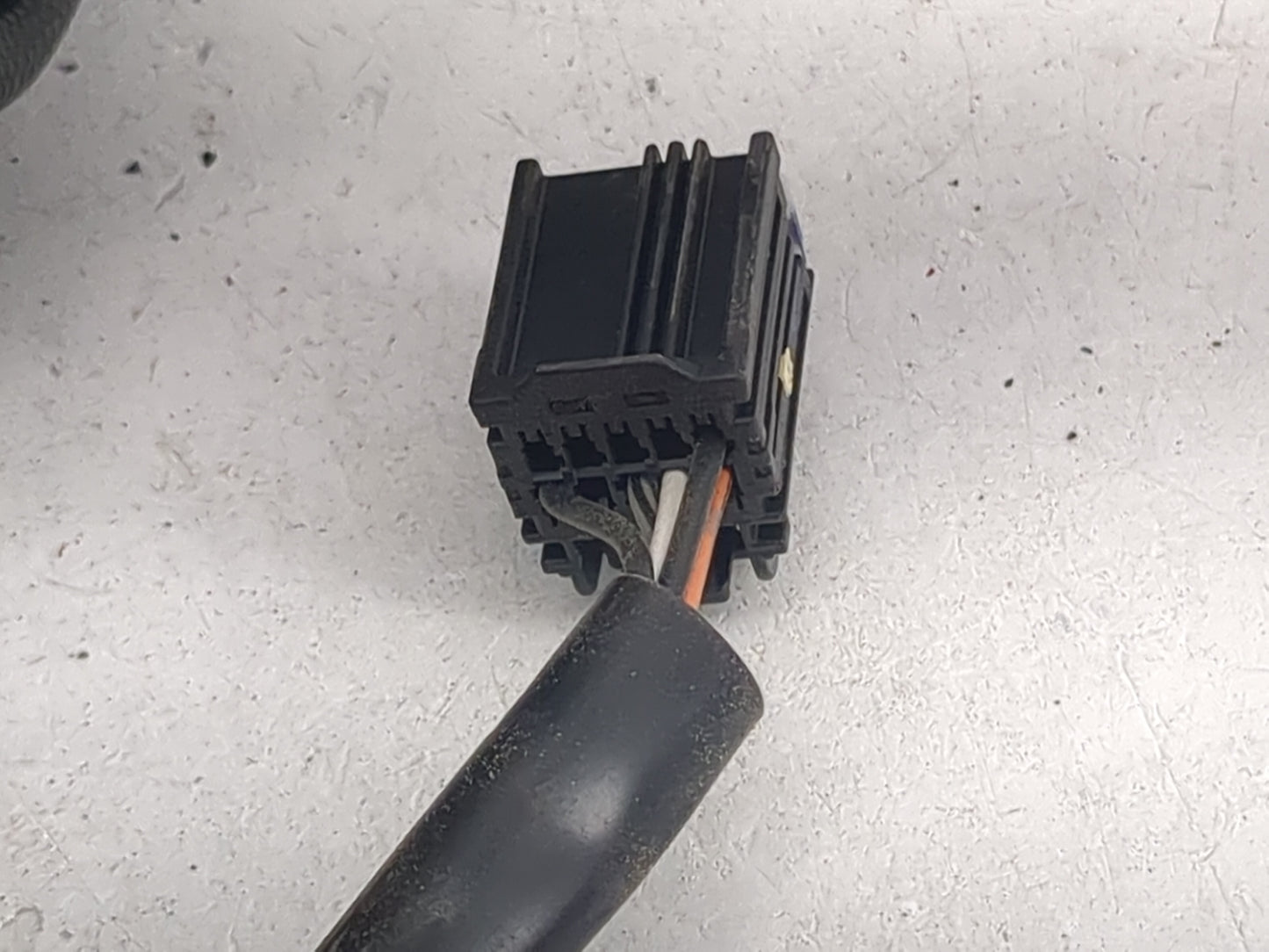 2011-2014 Chevrolet Equinox Passenger Side View Mirror - Right Door Mirror OEM Used - Oemusedautoparts1.com