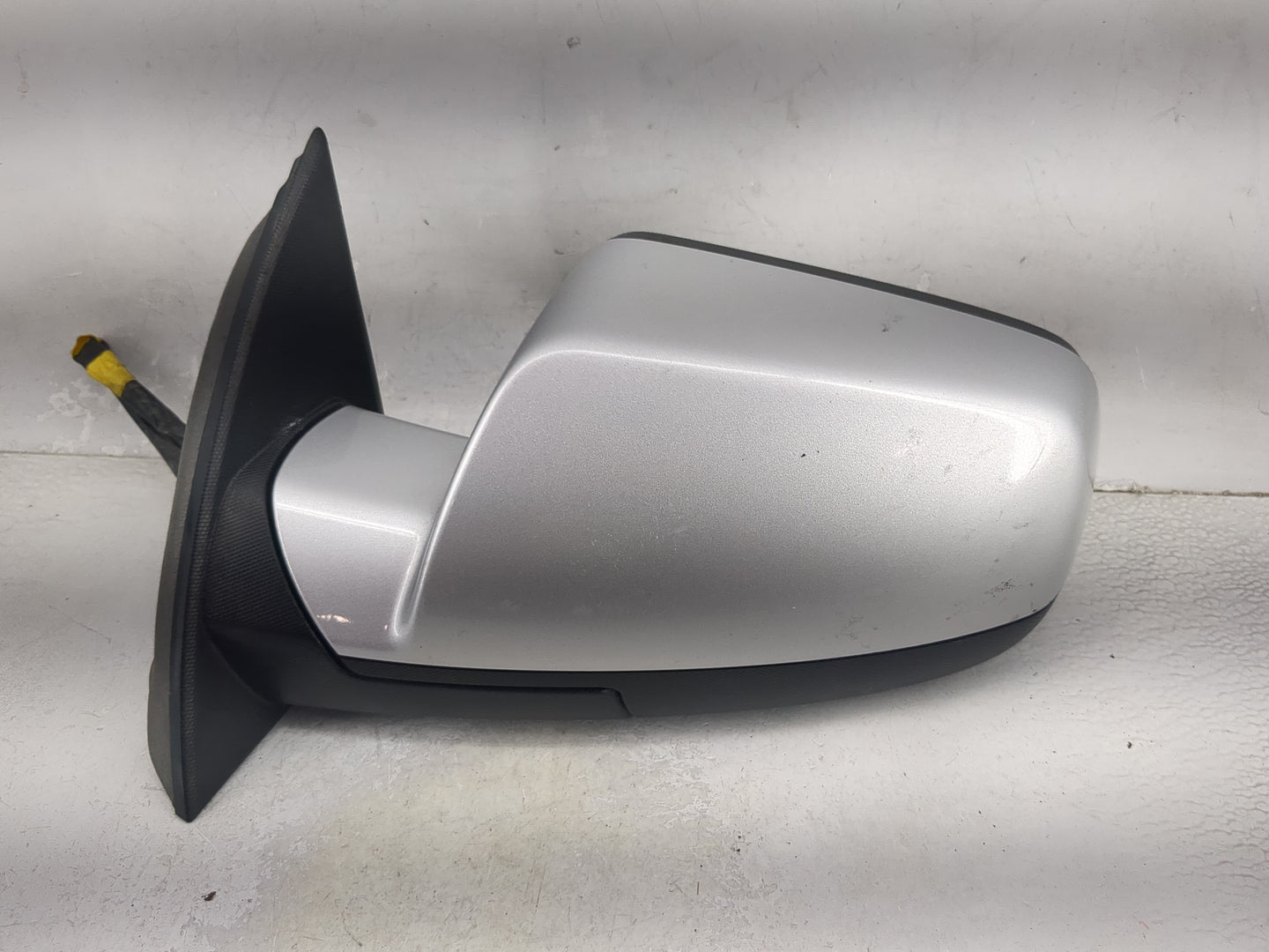 2011-2014 Chevrolet Equinox Driver Side View Mirror - Left Door Mirror OEM Used - Oemusedautoparts1.com