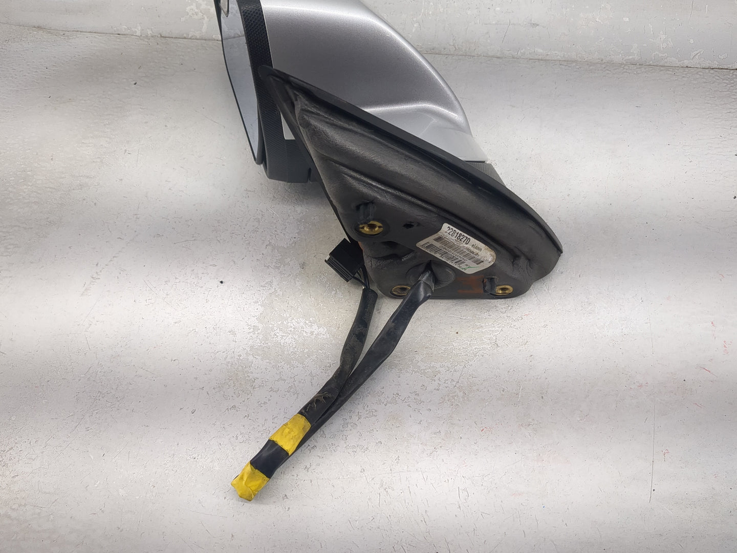 2011-2014 Chevrolet Equinox Driver Side View Mirror - Left Door Mirror OEM Used - Oemusedautoparts1.com
