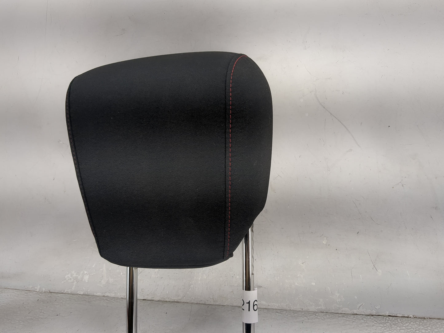 2014-2017 Chevrolet Equinox Headrest Head Rest Front Driver Seat Black 1472216 - Oemusedautoparts1.com