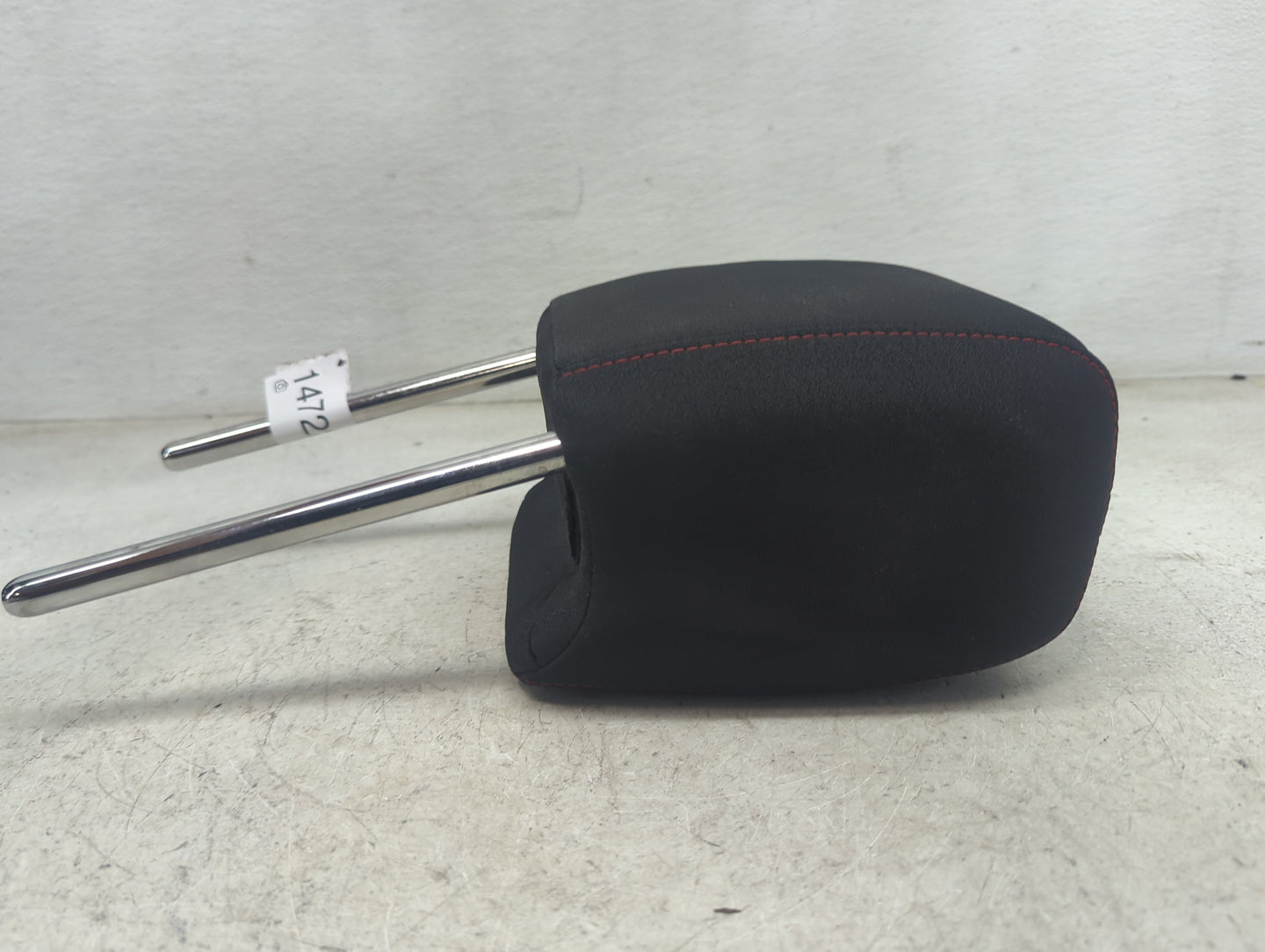 2014-2017 Chevrolet Equinox Headrest Head Rest Front Driver Passenger Seat Fits Fits 2014 2015 2016 2017 OEM Used Auto Parts