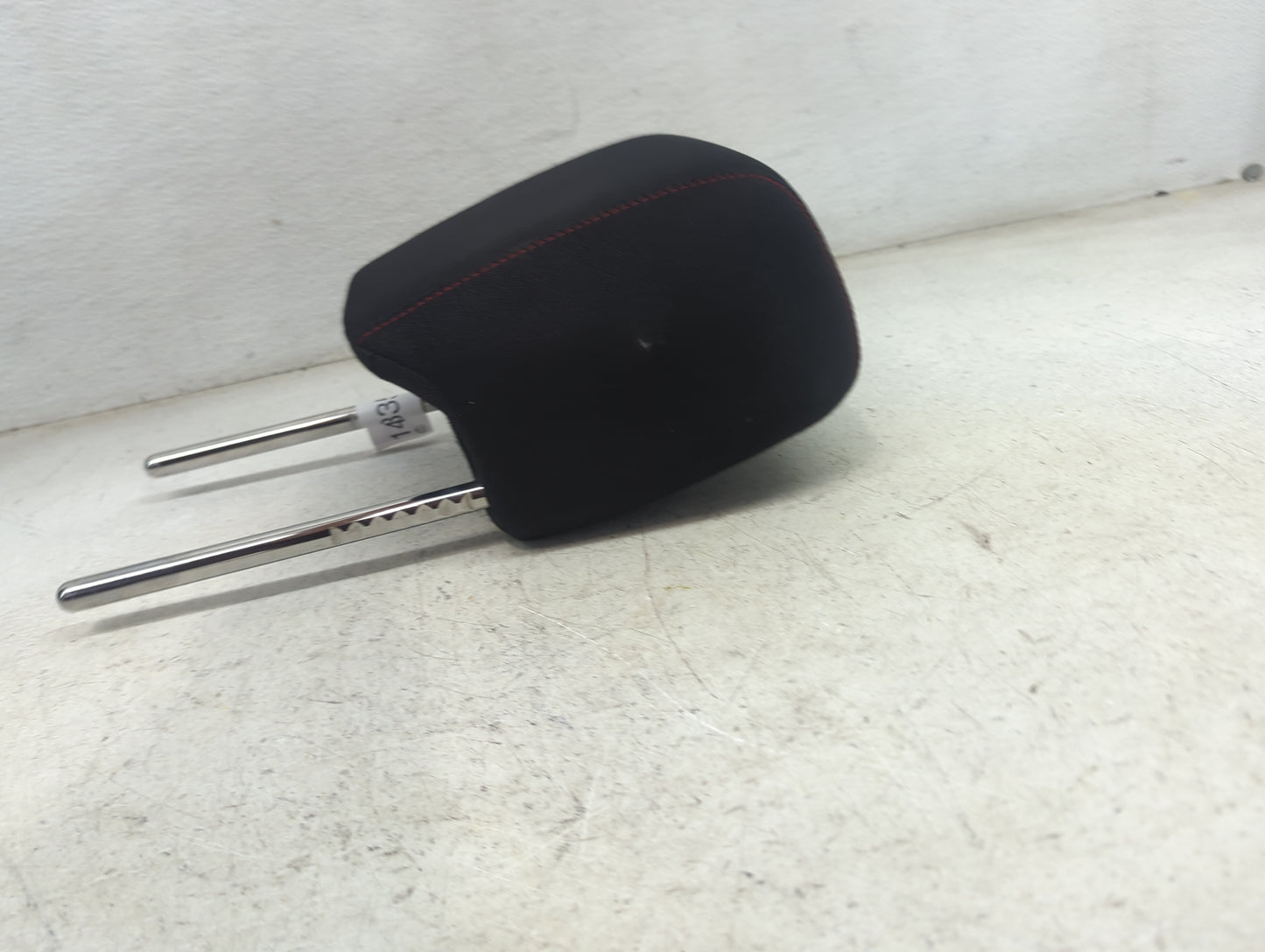2014 Chevrolet Equinox Headrest Head Rest Front Driver Passenger Seat Fits OEM Used Auto Parts - Oemusedautoparts1.com