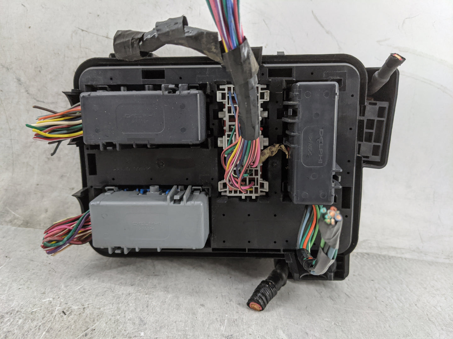 2013-2015 Chevrolet Equinox Fusebox Fuse Box Panel Relay Module P/N:22929763 Fits Fits 2013 2014 2015 OEM Used Auto Parts - 