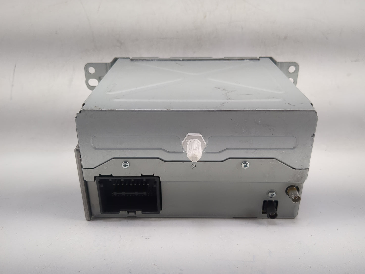 2014-2015 Chevrolet Equinox Radio AM FM Cd Player Receiver Replacement P/N:22976137 Fits Fits 2014 2015 2016 2017 OEM Used A