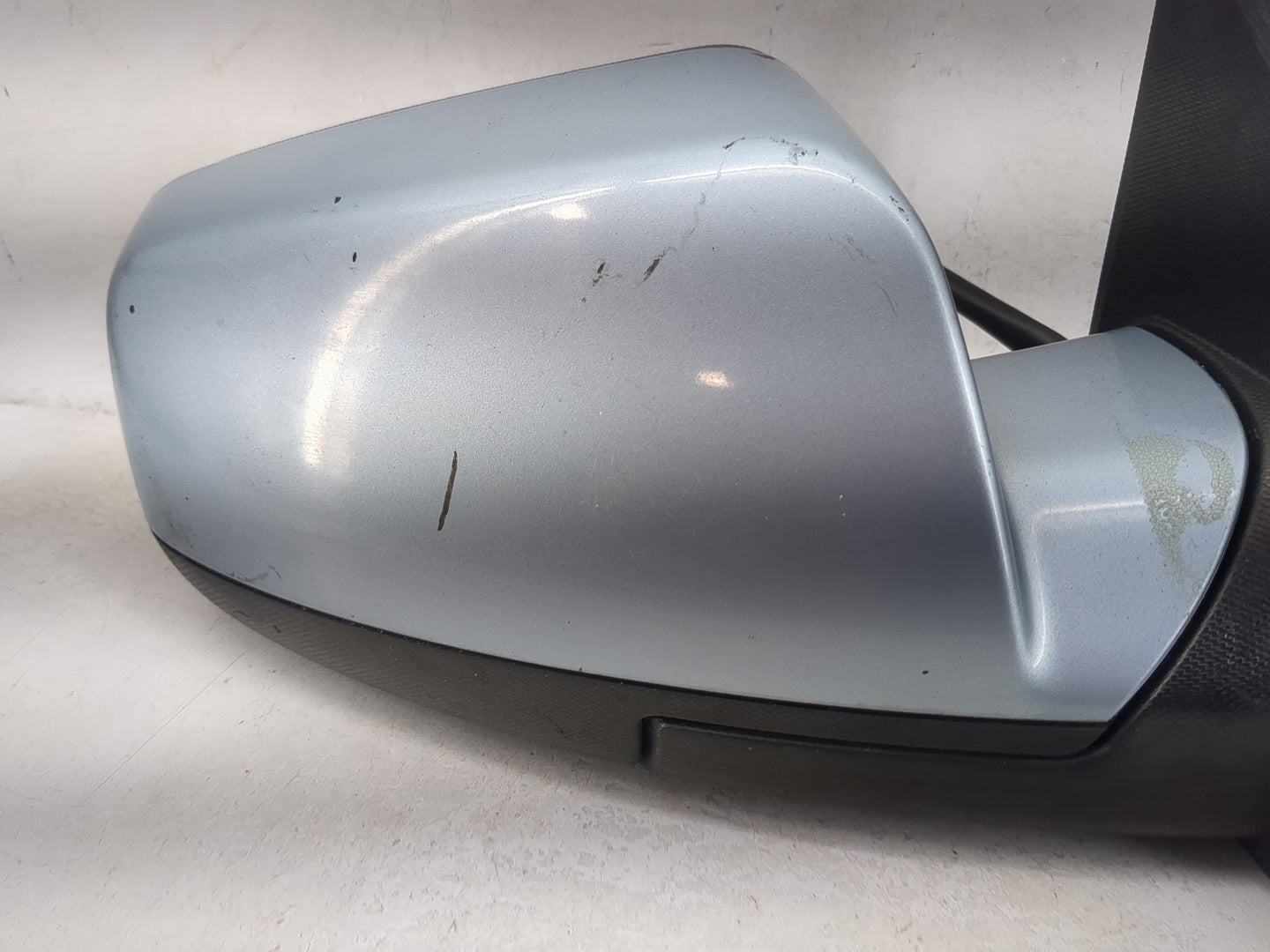 2011-2014 Chevrolet Equinox Passenger Side View Mirror - Right Door Mirror OEM Used - Oemusedautoparts1.com
