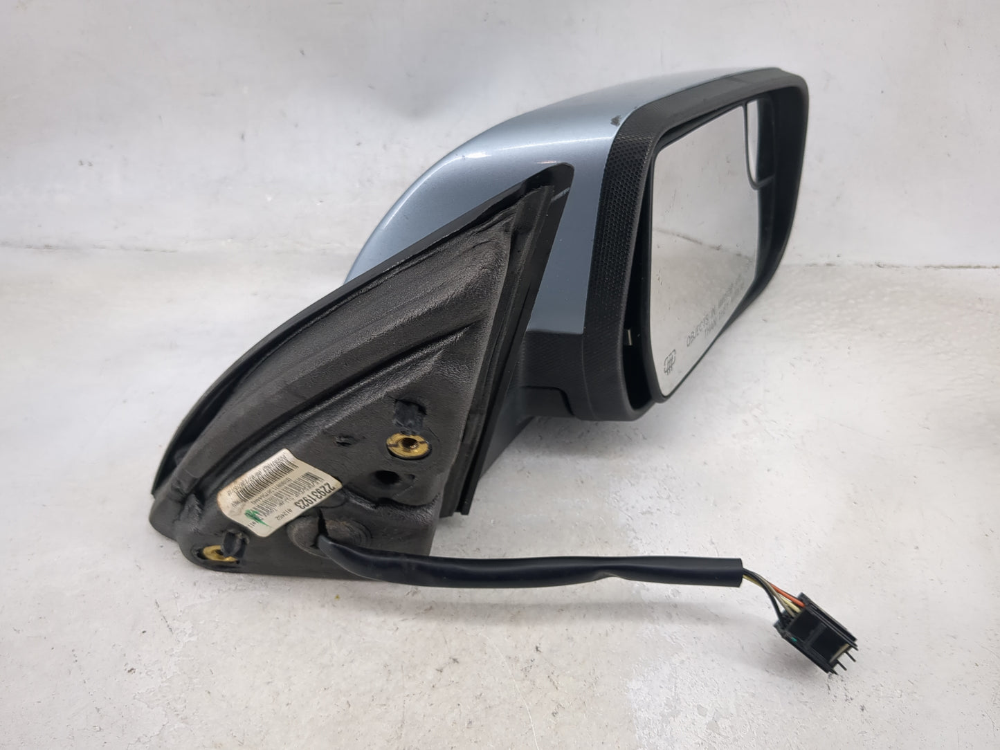 2011-2014 Chevrolet Equinox Passenger Side View Mirror - Right Door Mirror OEM Used - Oemusedautoparts1.com