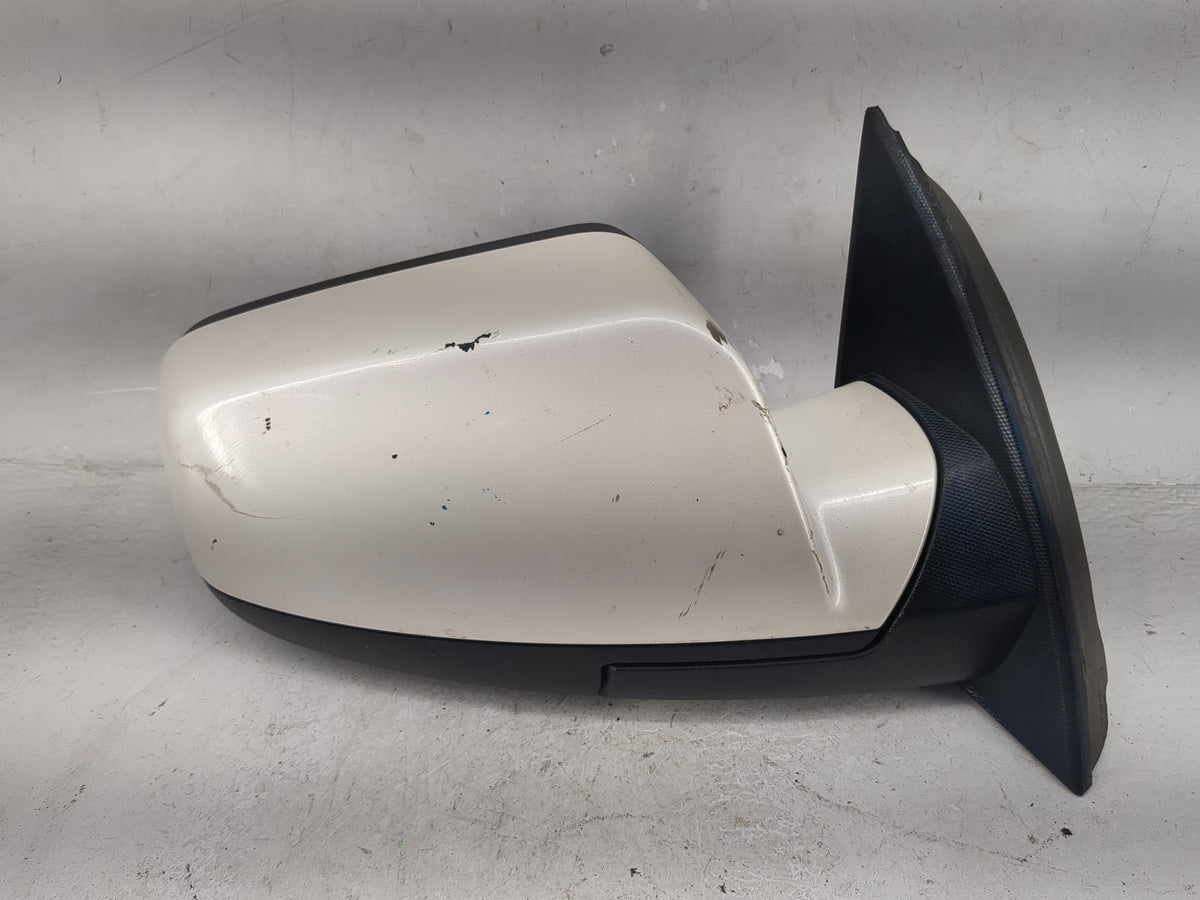 2011-2014 Chevrolet Equinox Passenger Side View Mirror - Right Door Mirror OEM Used - Oemusedautoparts1.com