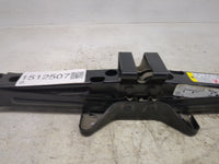 2014 Chevrolet Equinox Spare Scissor Car Jack 1512507 - Oemusedautoparts1.com