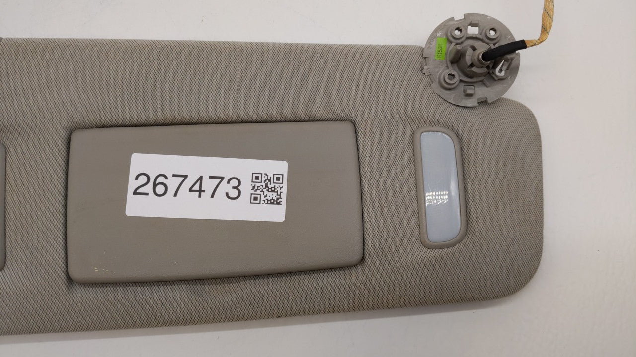 2010-2017 Chevrolet Equinox Sun Visor Shade Replacement Passenger Right Mirror Fits Fits 2010 2011 2012 2013 2014 2015 2016 