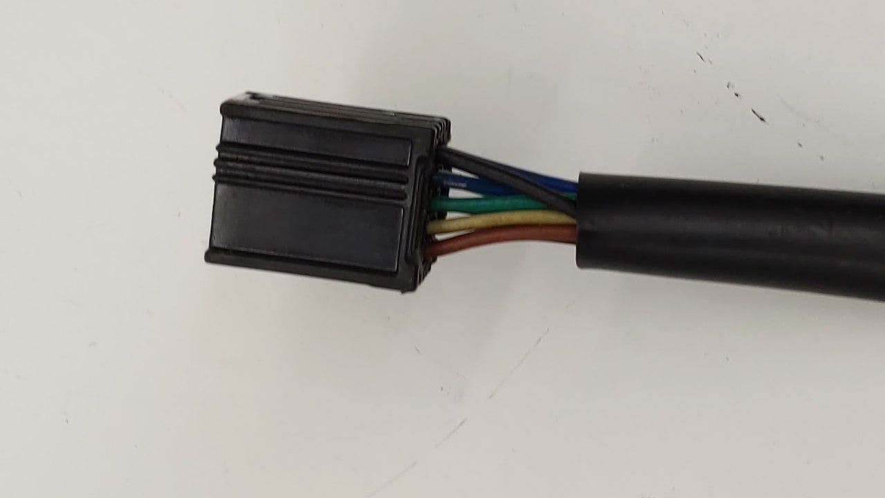 2011-2013 Chevrolet Equinox Driver Side View Mirror - Left Door Mirror OEM Used - Oemusedautoparts1.com
