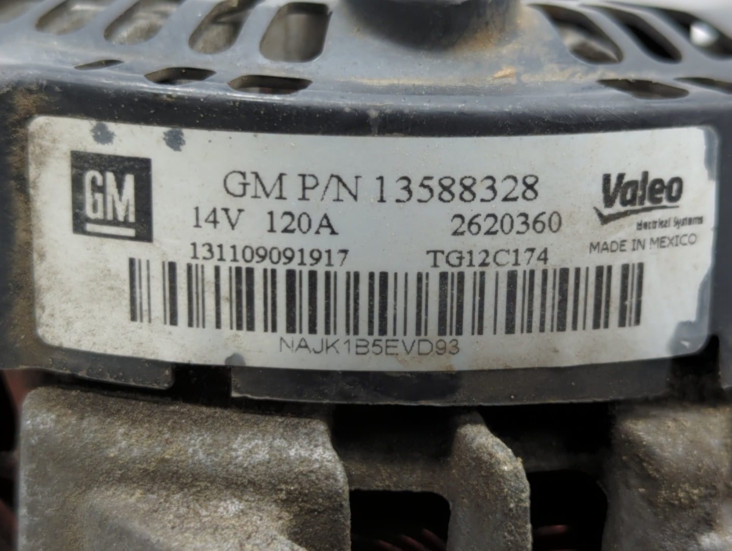 2010-2017 Chevrolet Equinox Alternator Replacement Generator Charging Assembly Engine OEM P/N:13588328 13512759 Fits OEM Use