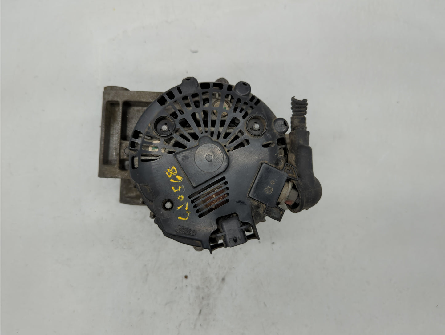 2010-2017 Chevrolet Equinox Alternator Replacement Generator Charging Assembly Engine OEM P/N:13588328 13512759 Fits OEM Use