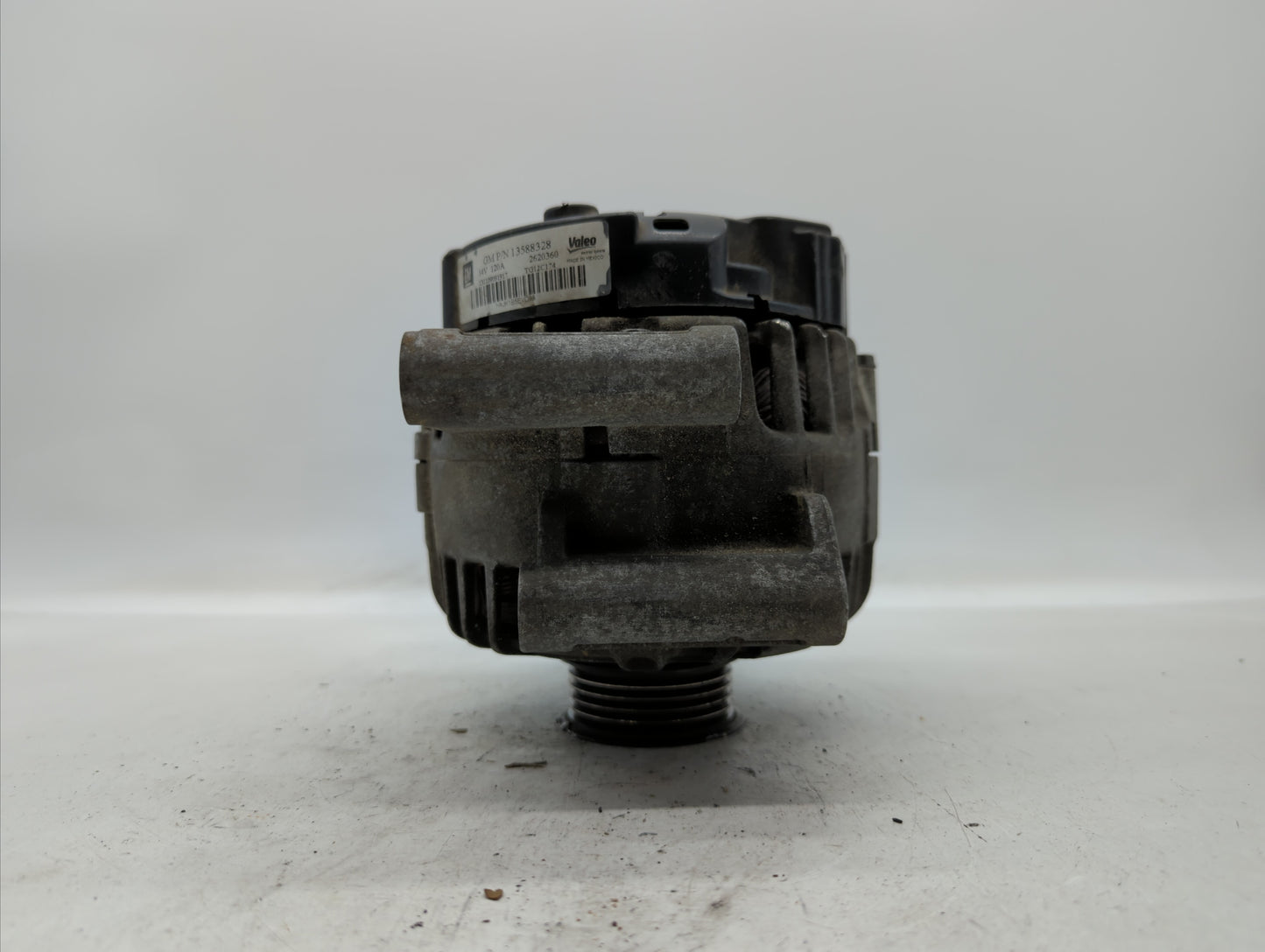 2010-2017 Chevrolet Equinox Alternator Replacement Generator Charging Assembly Engine OEM P/N:13588328 13512759 Fits OEM Use