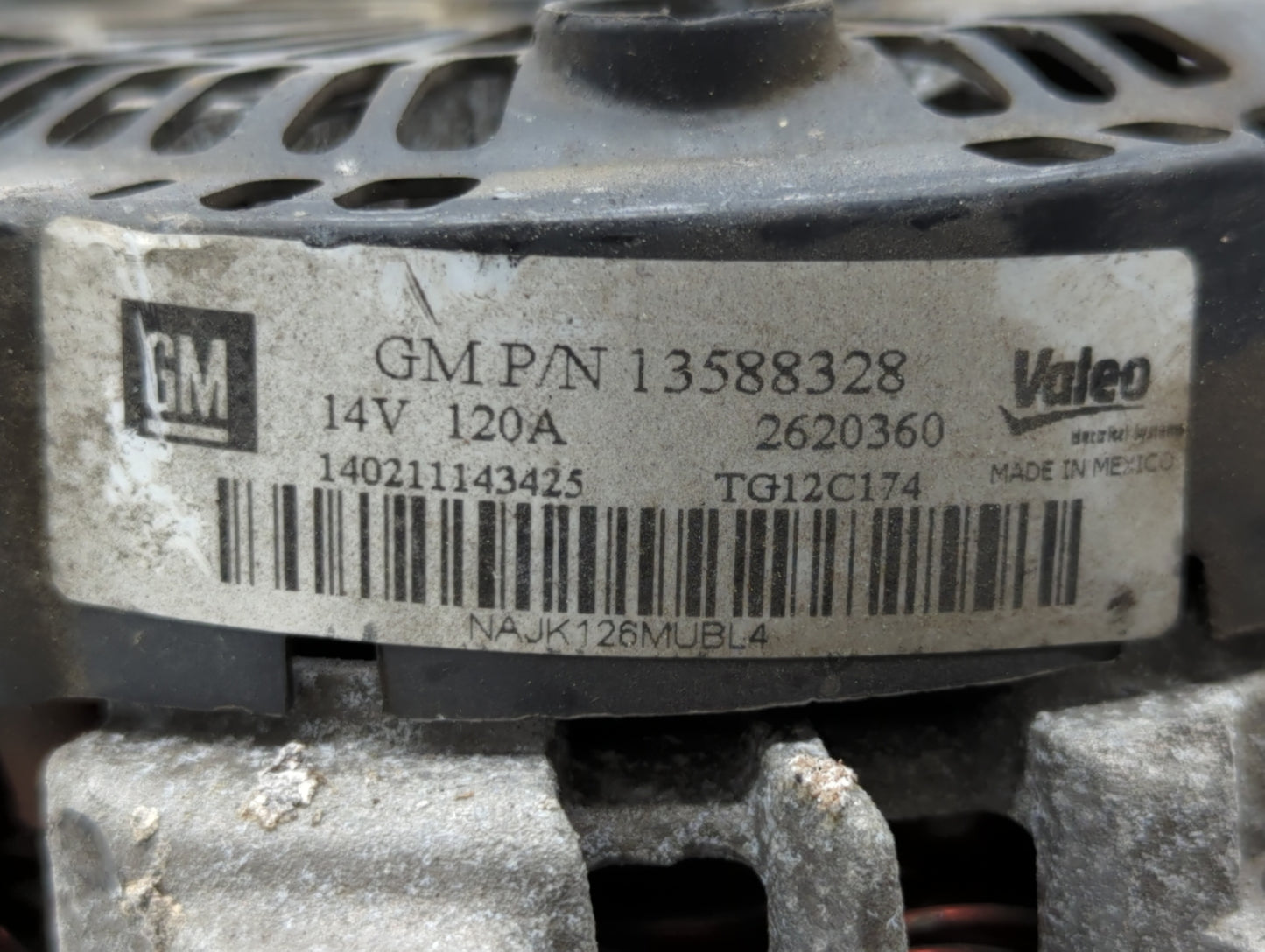 2010-2017 Chevrolet Equinox Alternator Replacement Generator Charging Assembly Engine OEM P/N:13588328 13512759 Fits OEM Use