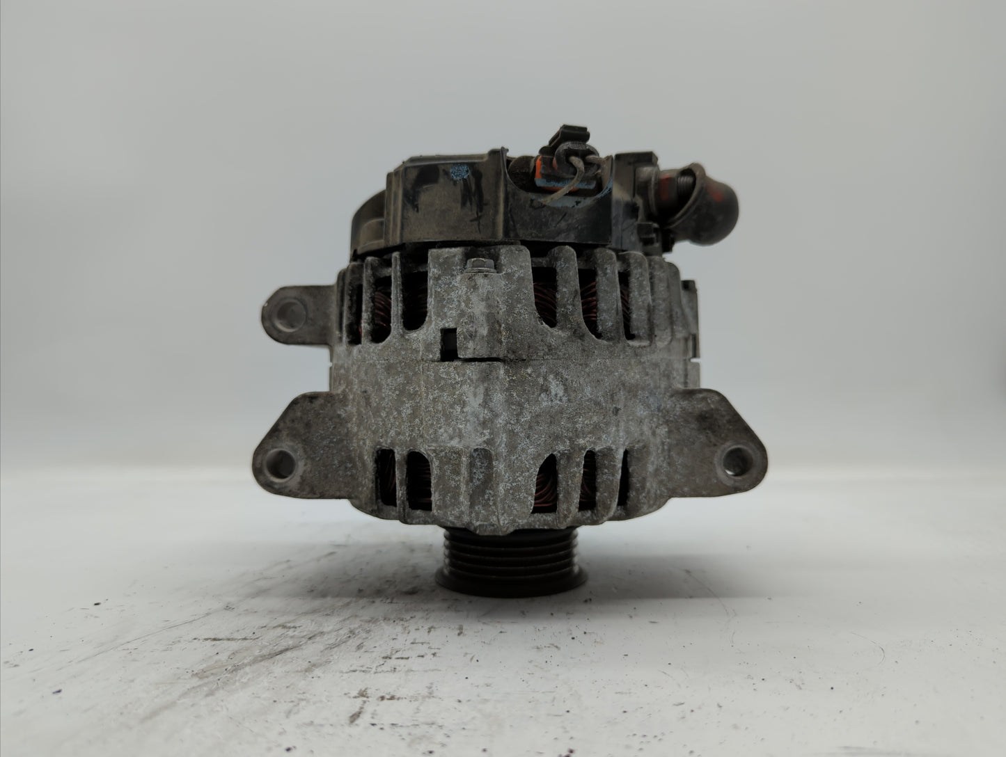 2010-2017 Chevrolet Equinox Alternator Replacement Generator Charging Assembly Engine OEM P/N:13588328 13512759 Fits OEM Use