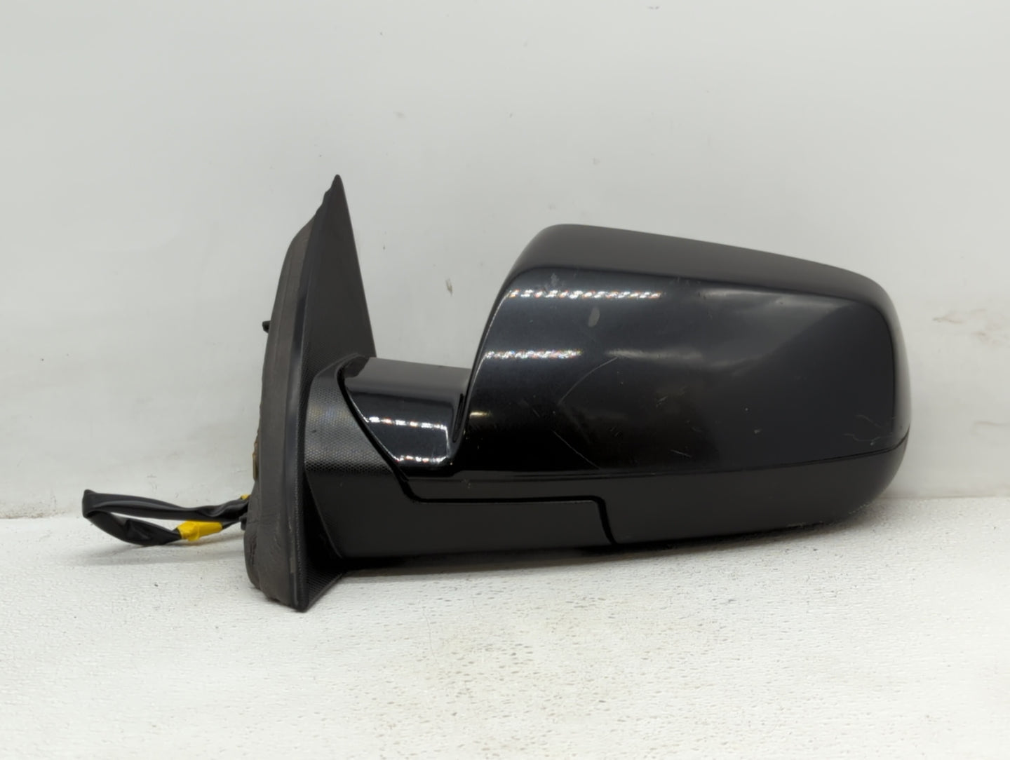 2011-2014 Chevrolet Equinox Driver Side View Mirror - Left Door Mirror OEM Used - Oemusedautoparts1.com