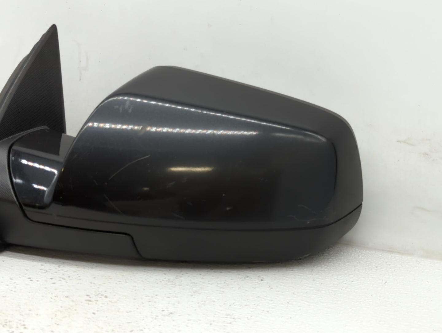 2011-2014 Chevrolet Equinox Driver Side View Mirror - Left Door Mirror OEM Used - Oemusedautoparts1.com